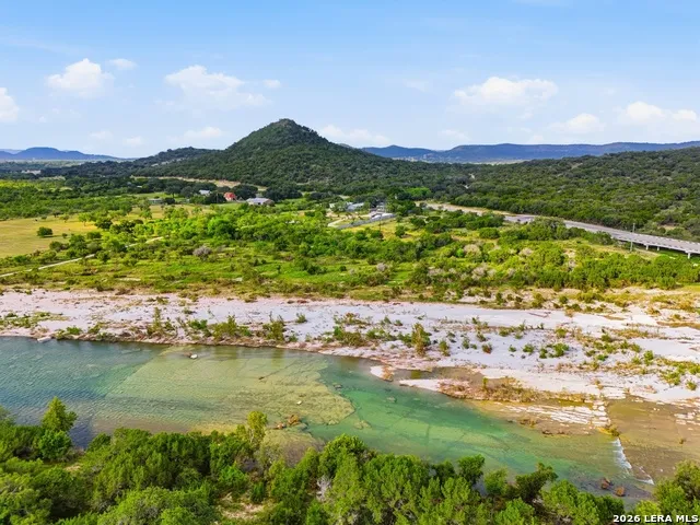 33360 S Hwy 55 Uvalde, TX 78801