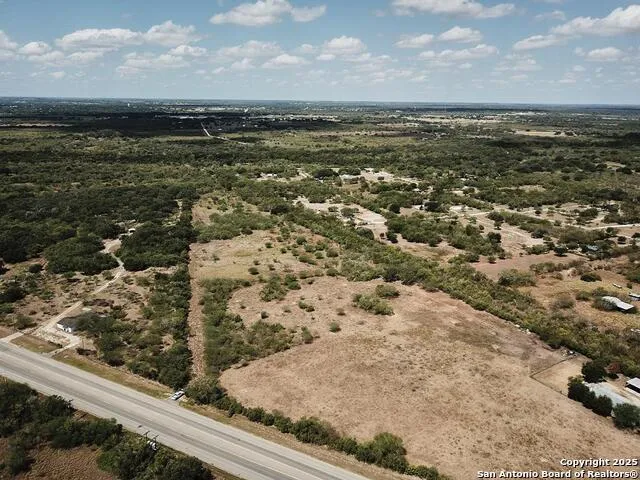 000 Along Row Beeville, TX 78102
