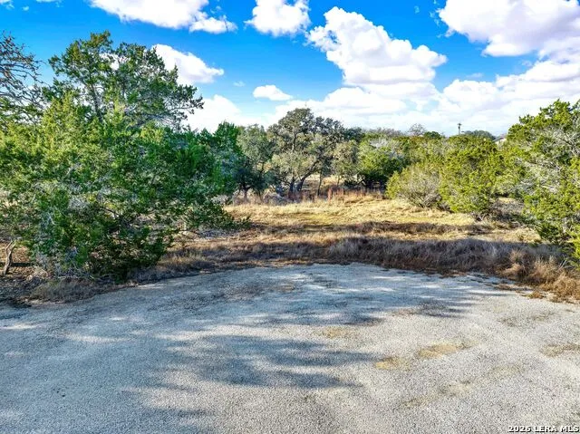 145 Elm DR Bandera, TX 78003