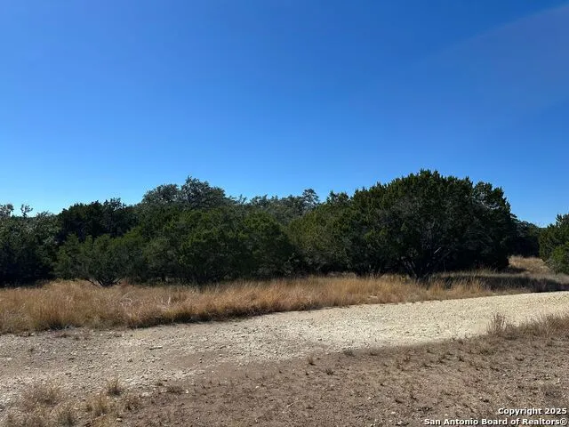 149 Tablerock Ridge Camp Verde, TX 78010