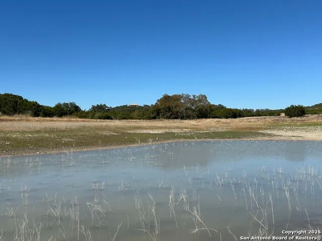 149 Tablerock Ridge Camp Verde, TX 78010