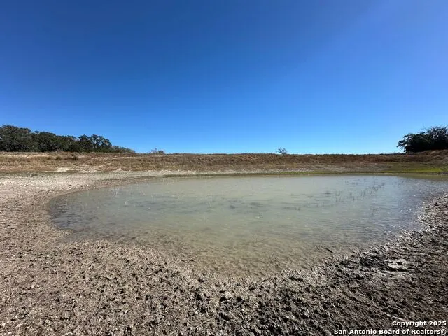 149 Tablerock Ridge Camp Verde, TX 78010
