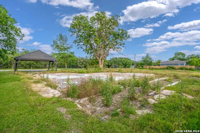 703 N Caldwell Manor, TX 78653