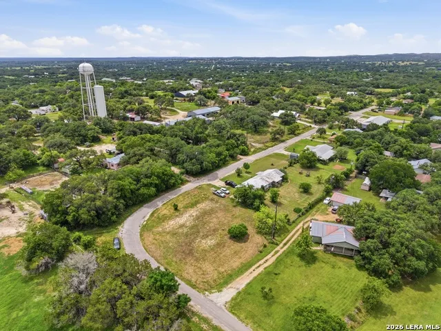 1429 GREENLAWN PKWY Blanco, TX 78606