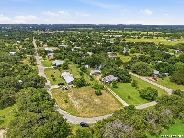 1429 GREENLAWN PKWY Blanco, TX 78606