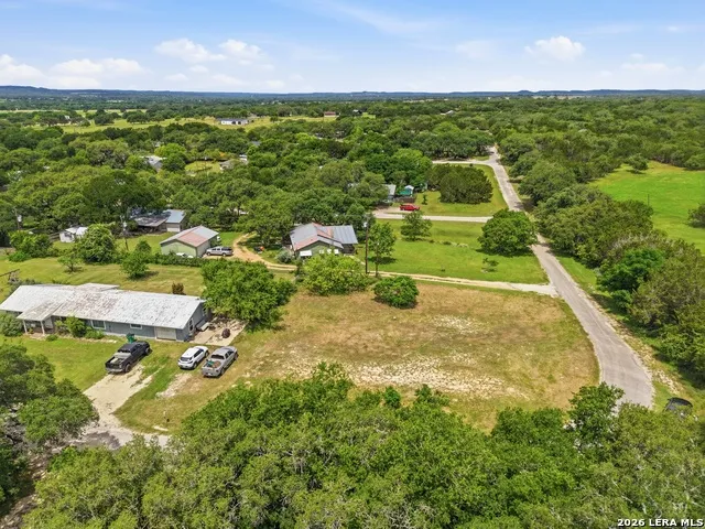 1429 GREENLAWN PKWY Blanco, TX 78606