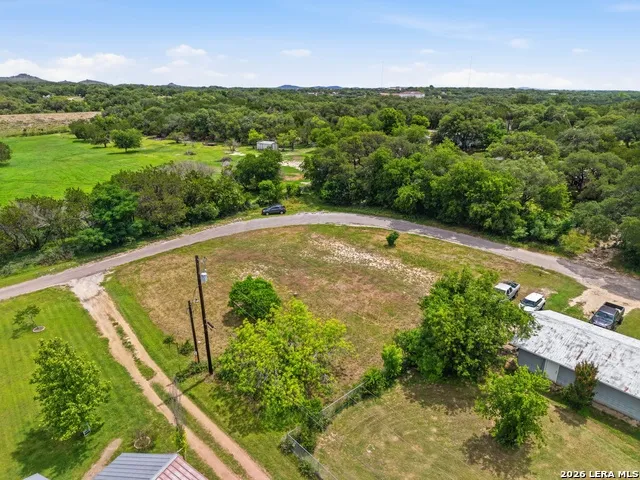 1429 GREENLAWN PKWY Blanco, TX 78606