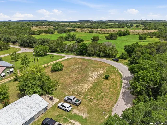 1429 GREENLAWN PKWY Blanco, TX 78606