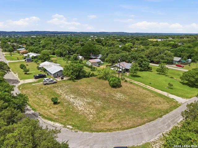 1429 GREENLAWN PKWY Blanco, TX 78606
