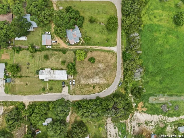 1429 GREENLAWN PKWY Blanco, TX 78606