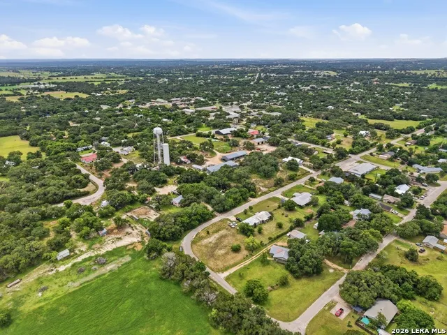 1429 GREENLAWN PKWY Blanco, TX 78606