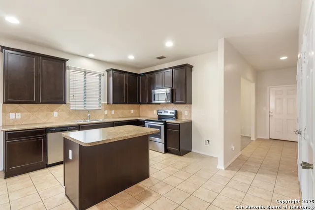 3746 LAZY DIAMOND Schertz, TX 78154