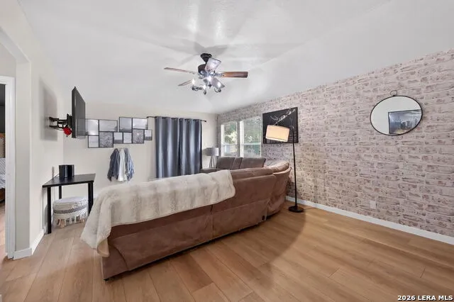 3440 WHISPER BLF Schertz, TX 78108