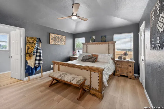 3440 WHISPER BLF Schertz, TX 78108