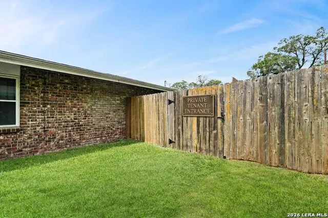 221 Cloudmont Unit CASITA Windcrest, TX 78239