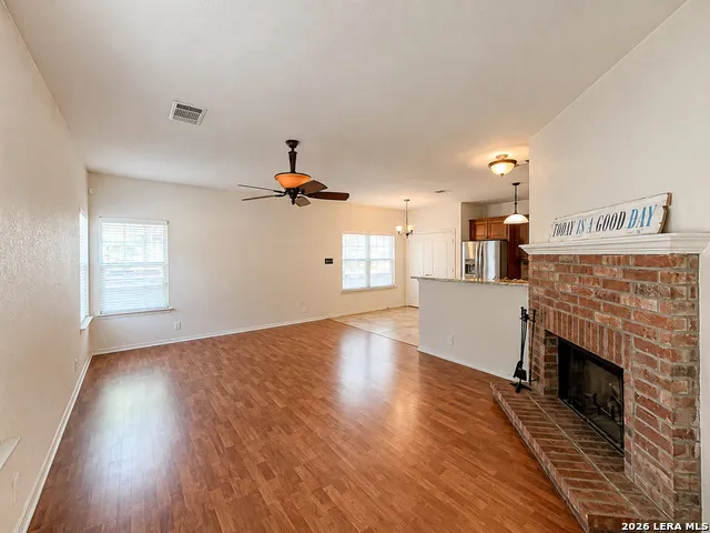 13358 Tusayan Universal City, TX 78148