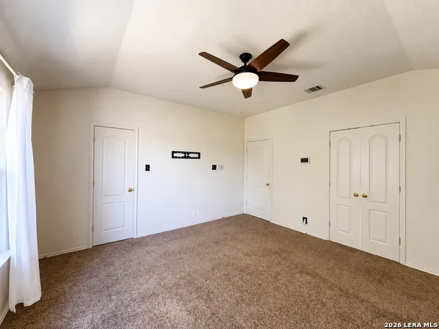 13358 Tusayan Universal City, TX 78148