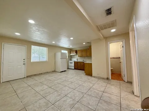 116 Dolores Unit 2