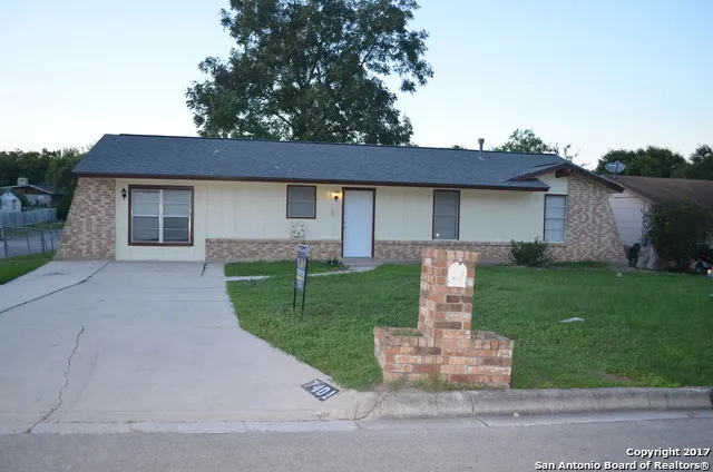 7401 Sage Oak St Live Oak, TX 78233