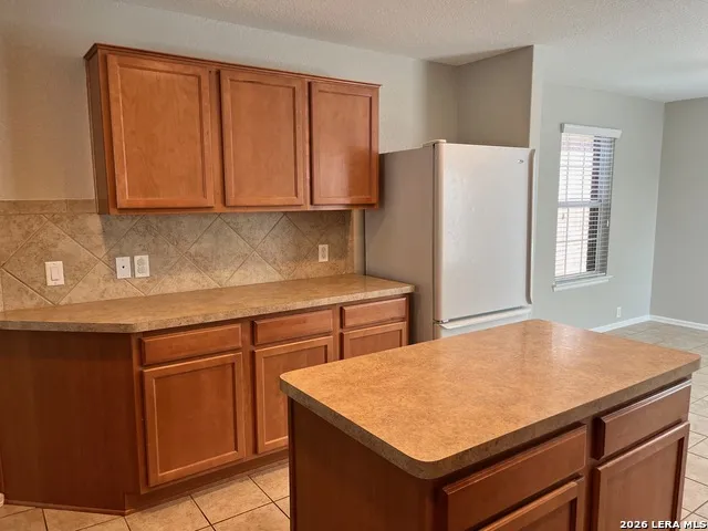 3613 STORM RDG Schertz, TX 78108