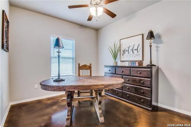 1112 Renee Way Seguin, TX 78155