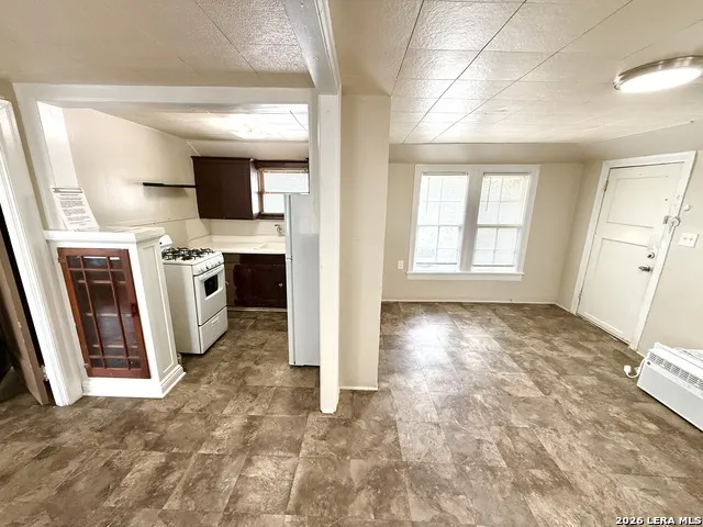 810 W Magnolia Unit 3 San Antonio, TX 78212