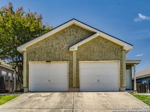 5723 Golf Heights Unit UNIT 1