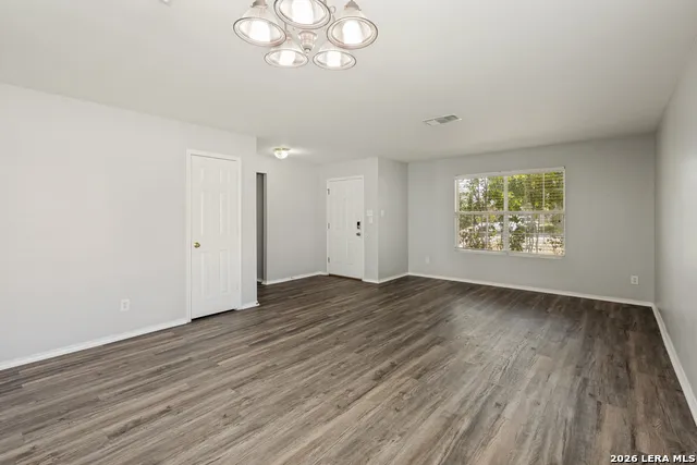 153 Hanging Moss Cibolo, TX 78108