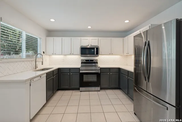 153 Hanging Moss Cibolo, TX 78108
