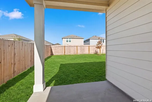 1117 King Eider Adkins, TX 78101