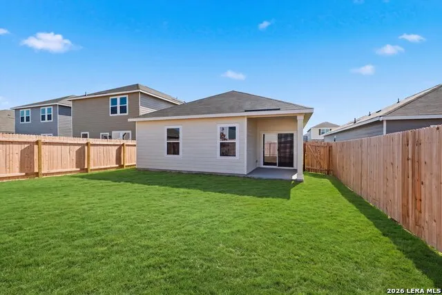 1117 King Eider Adkins, TX 78101