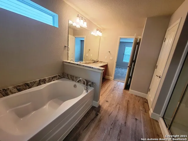 661 Silo St Schertz, TX 78154