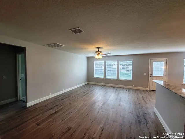 661 Silo St Schertz, TX 78154