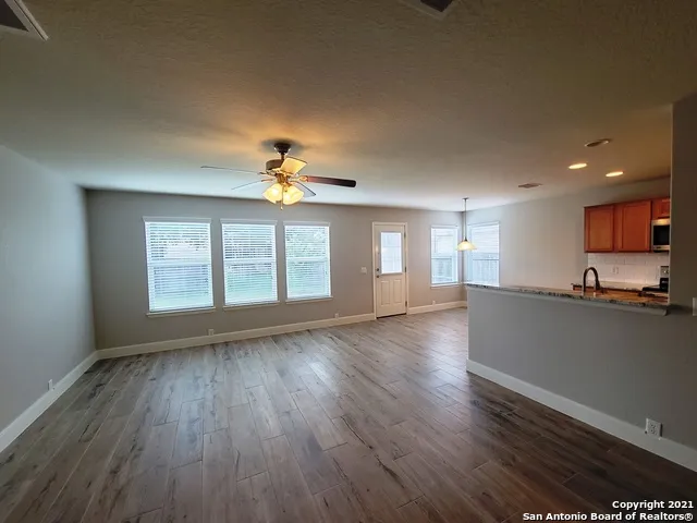 661 Silo St Schertz, TX 78154