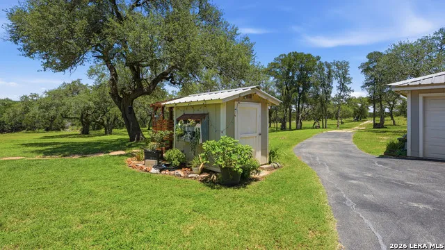 2694 Fm 2722 New Braunfels, TX 78132
