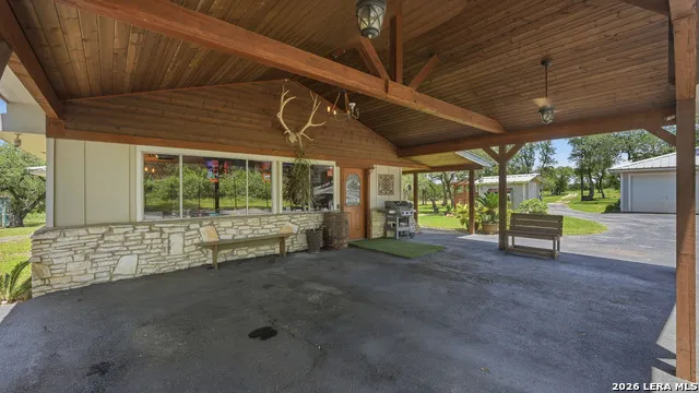 2694 Fm 2722 New Braunfels, TX 78132