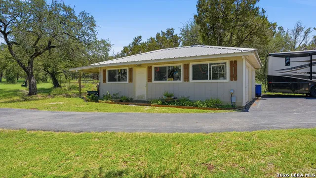 2694 Fm 2722 New Braunfels, TX 78132