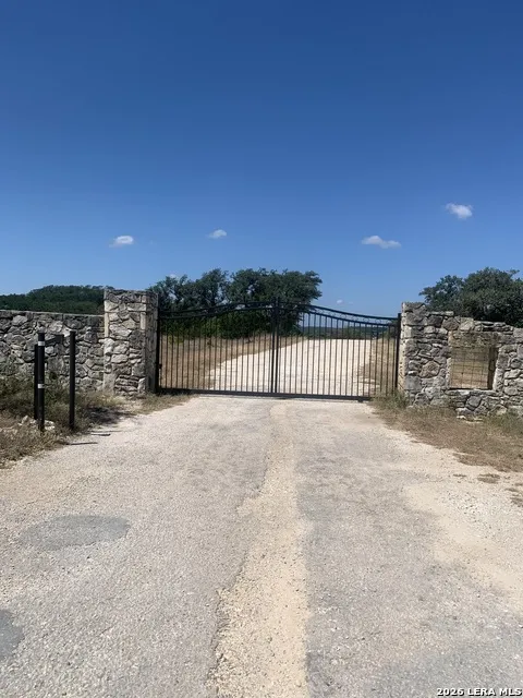 0 0 Hondo, TX 78861