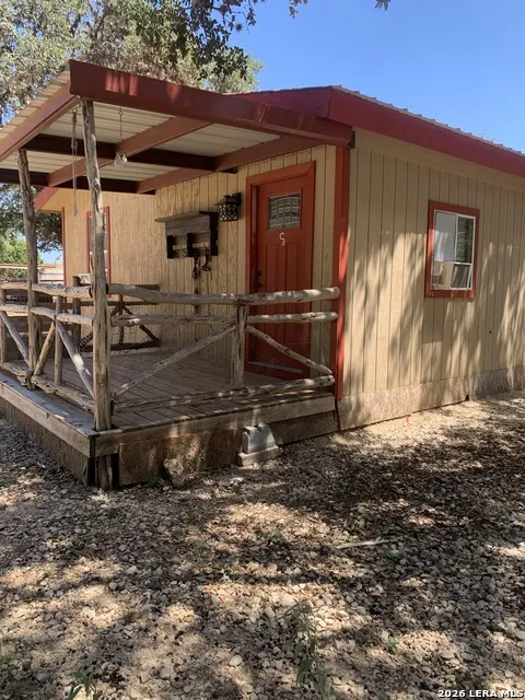 0 0 Hondo, TX 78861