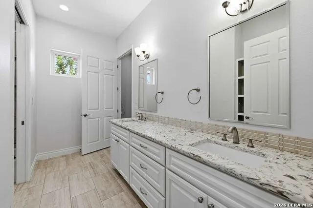 103 William Tobin Blanco, TX 78606
