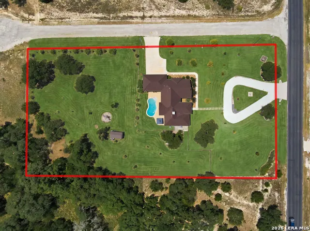 103 William Tobin Blanco, TX 78606