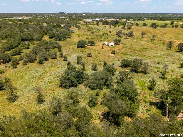 509 BUTTER LN Seguin, TX 78155