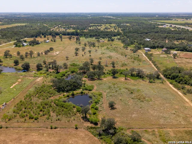 509 BUTTER LN Seguin, TX 78155