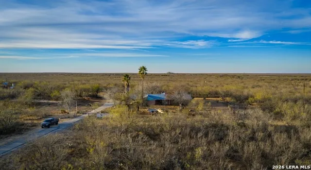 1799 Shumaca Road Carrizo Springs, TX 78834