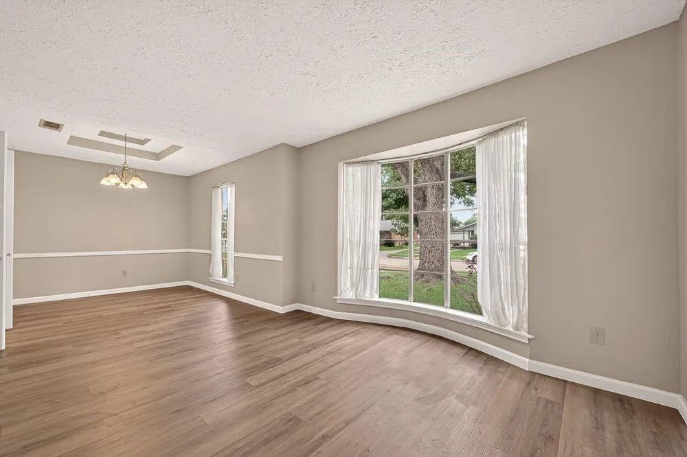 1519 Hitherfield Drive Sugar Land, TX 77498