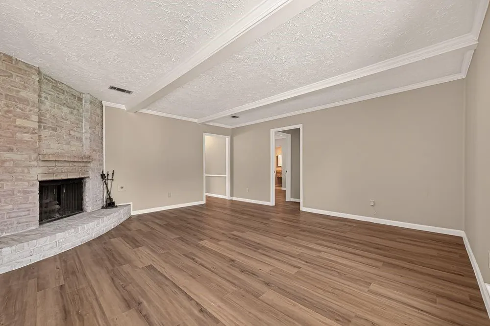 1519 Hitherfield Drive Sugar Land, TX 77498