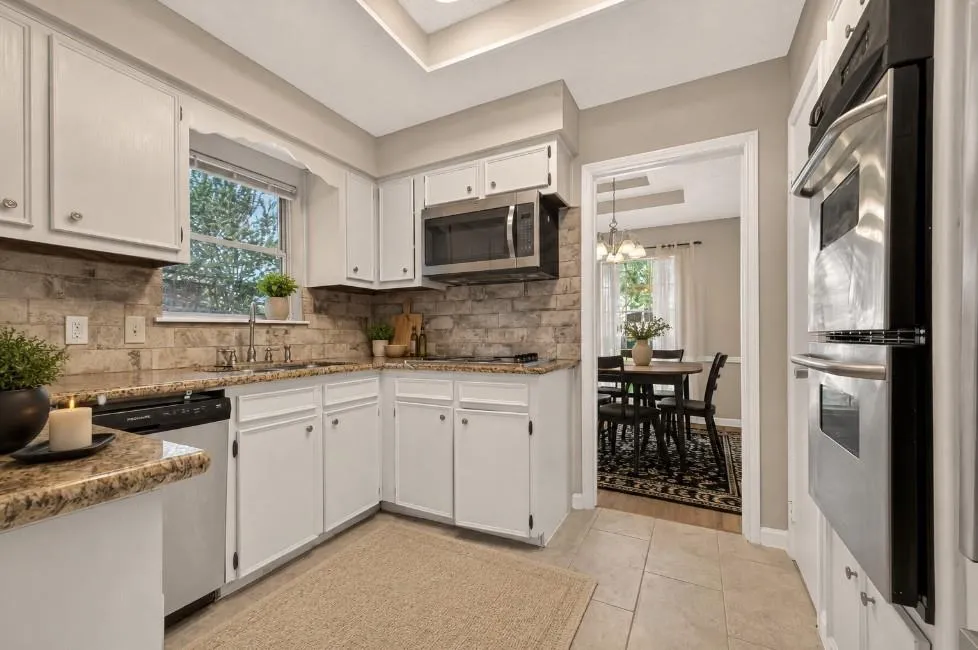 1519 Hitherfield Drive Sugar Land, TX 77498