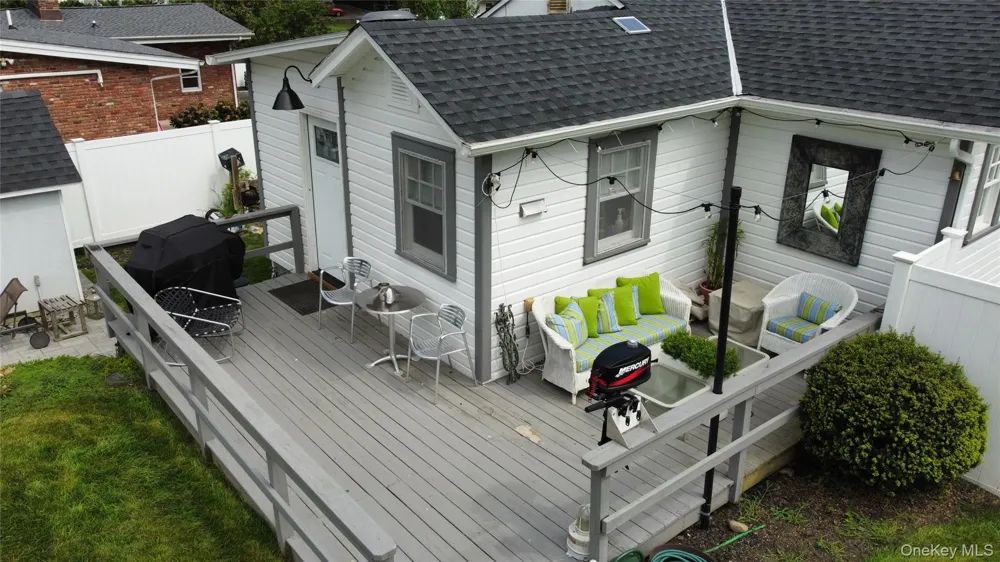 24 Canary Road Rocky Point, NY 11778
