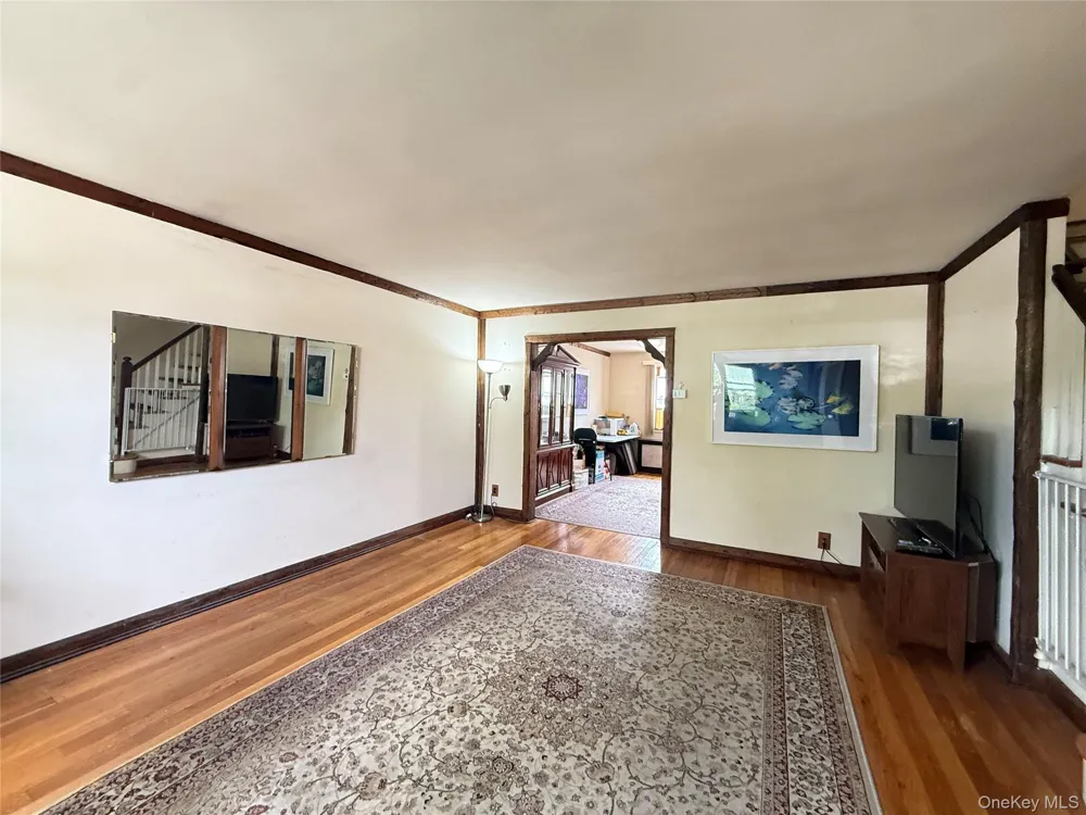 21516 46th Avenue Bayside, NY 11361