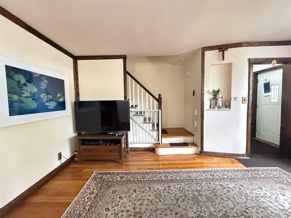 21516 46th Avenue Bayside, NY 11361